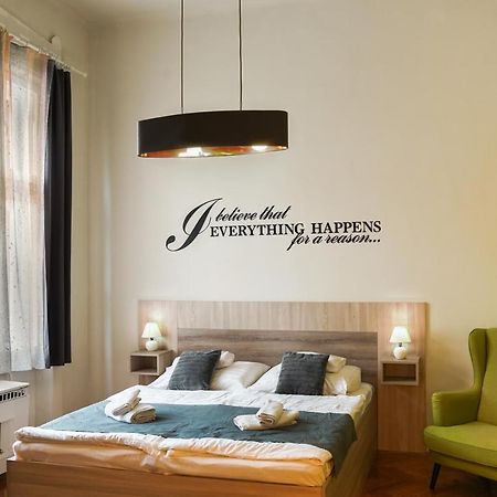 Pasti Central Apartment. Debrecen Exterior photo